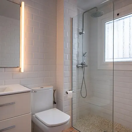 Apartment At503 Ground Floor & Pool, 15min Walk Away Coma-ruga