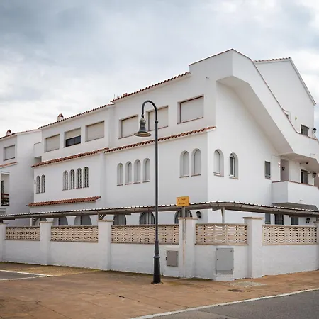 Apartment At503 Ground Floor & Pool, 15min Walk Away Coma-ruga